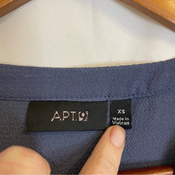 APT 9 Women’s Blue Long Sleeve Button Down Tie Front Size XS - Picture 2 of 12